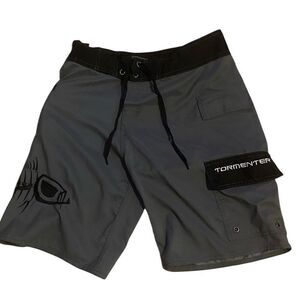 Tormenter Board Shorts Men’s Size 30 Gray Fishing Swim Trunks Fish Skeleton Grap